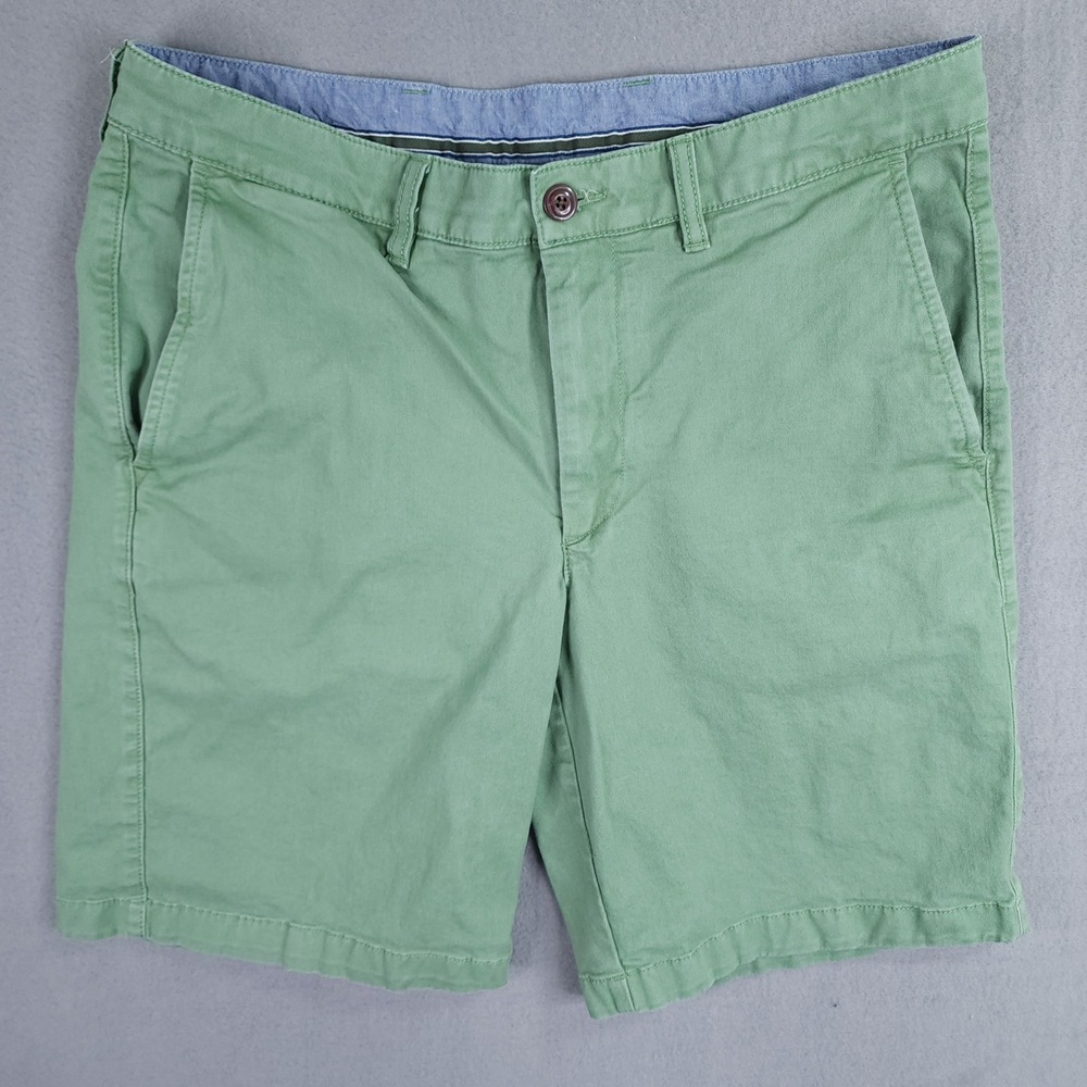LL Bean Mens Standard Fit Chino Shorts Green Cotton Stretch Size 33W 503788
